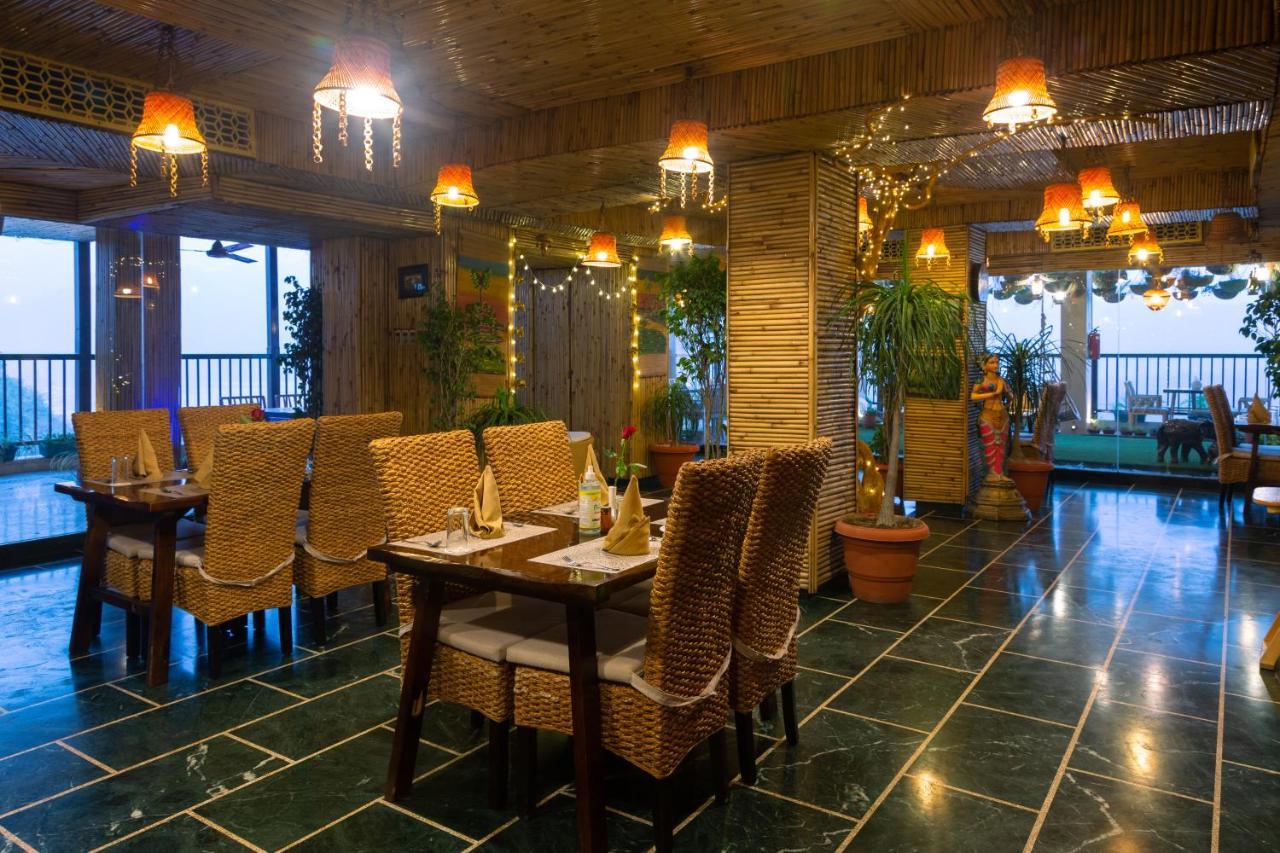 Ellbee Ganga View Hotel Rishīkesh Buitenkant foto