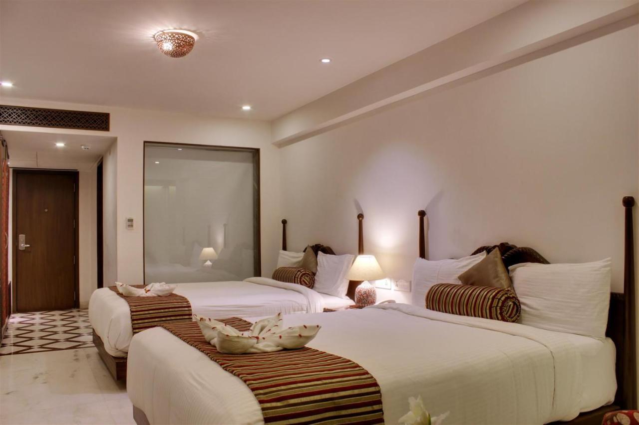 Ellbee Ganga View Hotel Rishīkesh Buitenkant foto
