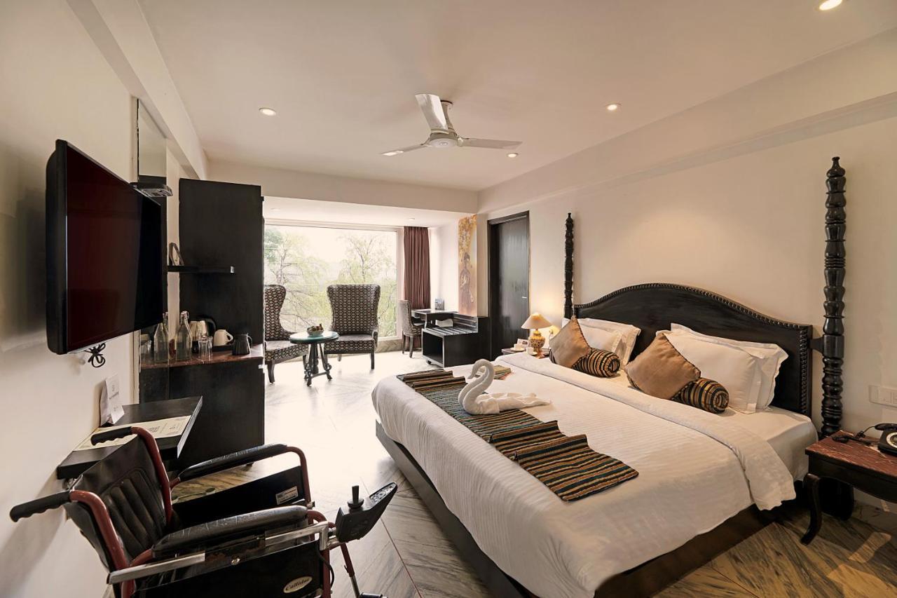 Ellbee Ganga View Hotel Rishīkesh Buitenkant foto
