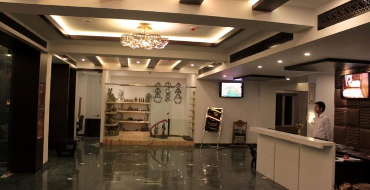 Ellbee Ganga View Hotel Rishīkesh Buitenkant foto