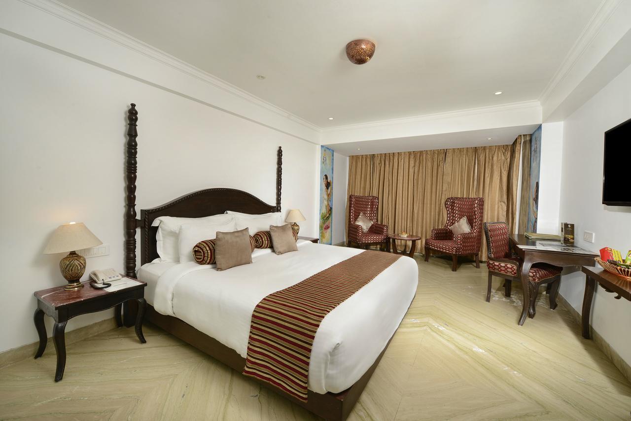Ellbee Ganga View Hotel Rishīkesh Buitenkant foto